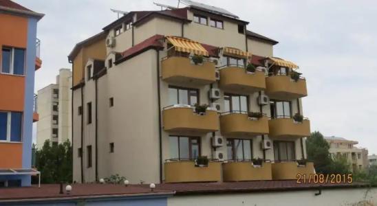 Strinava