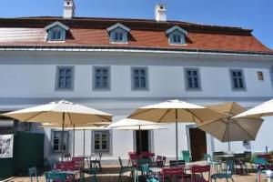 Bagolyvár Fogadó- Újfalusy Márton Vendégház Hotel, Zirc