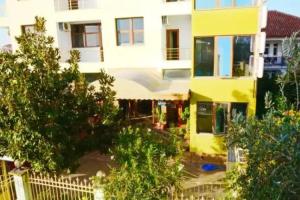 Hotel Gjeli, Fier