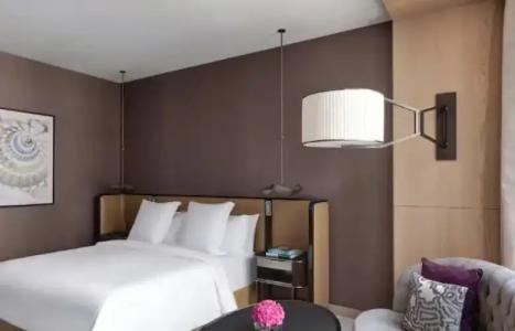 Four Seasons Dubai International Financial Centre - 106