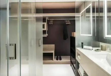 Four Seasons Dubai International Financial Centre - 143