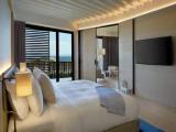 Master Pool Double Suite with sea view