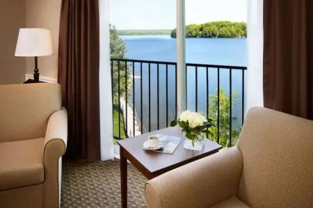 Deerhurst Resort - 30