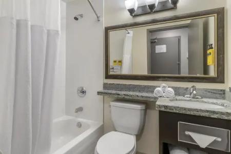 Best Western Plus Chocolate Lake - Halifax - 7