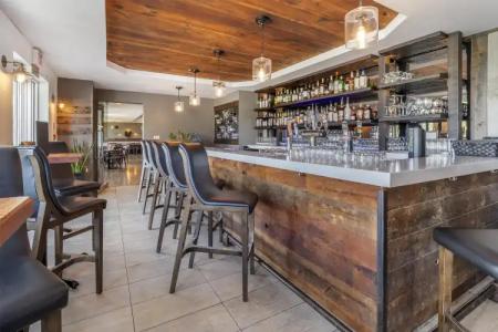 Best Western Plus Chocolate Lake - Halifax - 32