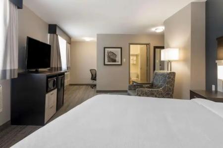 Best Western Plus Chocolate Lake - Halifax - 40