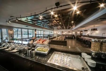 Best Western Plus Chocolate Lake - Halifax - 13