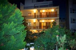 Ellopia Hotel, Loutra Edipsou