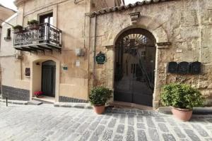 Antica Dimora Historic Building, Enna