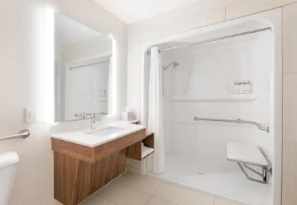 Holiday Inn Express Grande Prairie, an IHG - 34