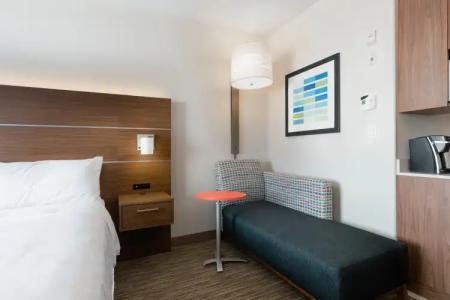 Holiday Inn Express Grande Prairie, an IHG - 1