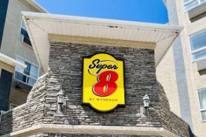 Super 8 by Wyndham Grande Prairie, Grande Prairie