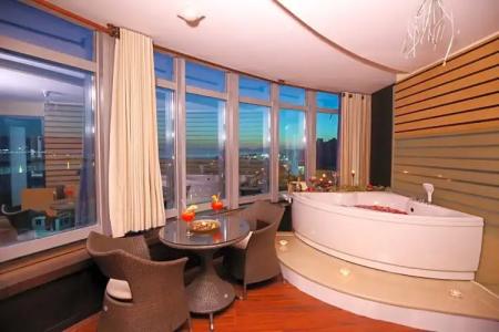 Vlora International - 69