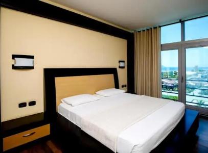 Vlora International - 37