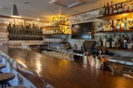 Crowne Plaza Fredericton Lord Beaverbrook, an IHG - 11