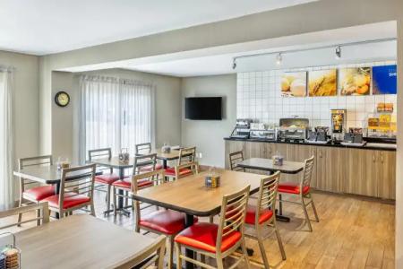 Comfort Inn Fredericton - 25