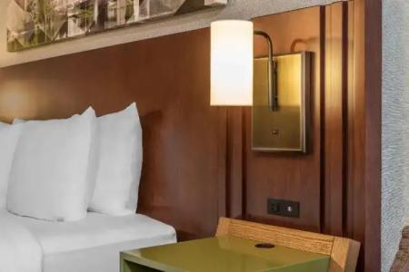 Comfort Inn Fredericton - 41