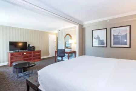 Sandman Signature Edmonton Downtown - 21