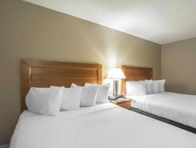 Quality Inn West Edmonton - 75