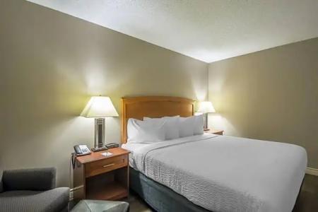 Quality Inn West Edmonton - 78