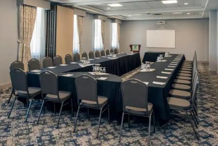 Holiday Inn Conference Centre Edmonton South, an IHG - 16