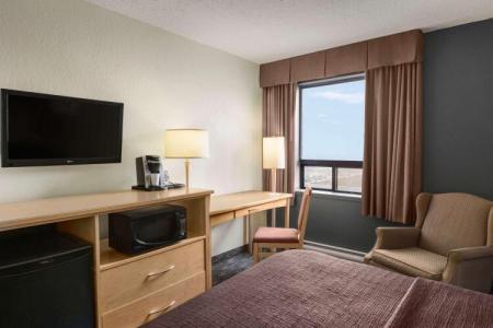 Wingate by Wyndham - Edmonton West - 2