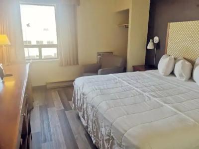 Wingate by Wyndham - Edmonton West - 33