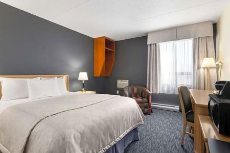 Wingate by Wyndham - Edmonton West - 39