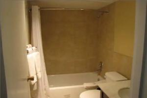 West Edmonton Motor Inn, Edmonton