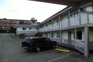 River Heights Motel, Courtenay