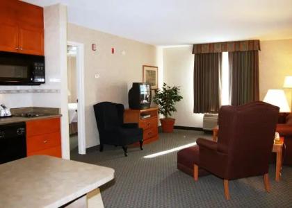 Hampton Inn & Suites by Hilton Calgary University NW - 35