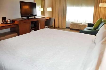 Hampton Inn & Suites by Hilton Calgary University NW - 50