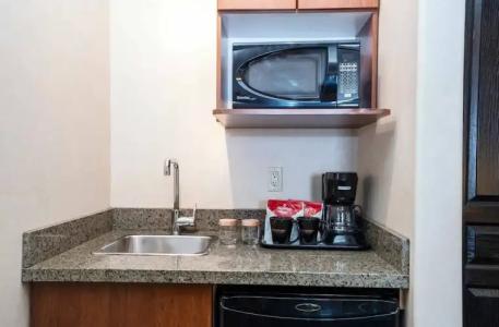 Sandman & Suites Calgary West - 37