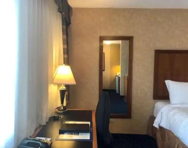 Best Western Plus Suites Downtown Calgary - 53