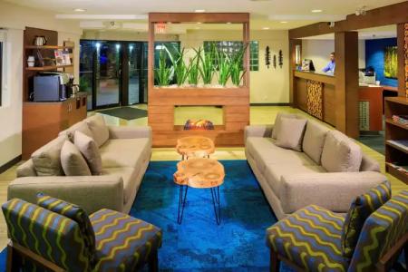 Accent Inns Burnaby - 1