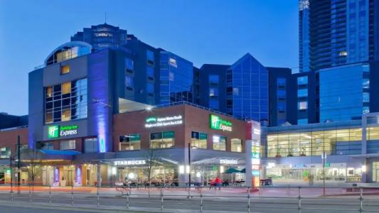 Holiday Inn Express Vancouver-Metrotown (Burnaby) - 39