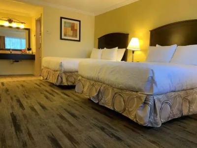 Best Western PLUS Burnaby - 22