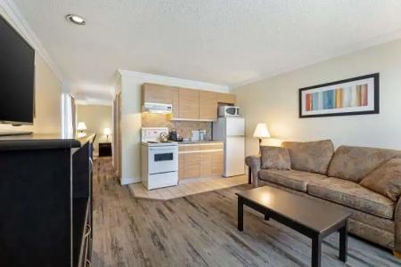 Best Western PLUS Burnaby - 43