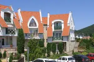 Apartment Hotel «Voroskut Panzio»