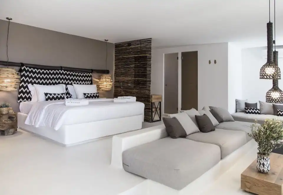One-Bedroom Suite With Private Pool