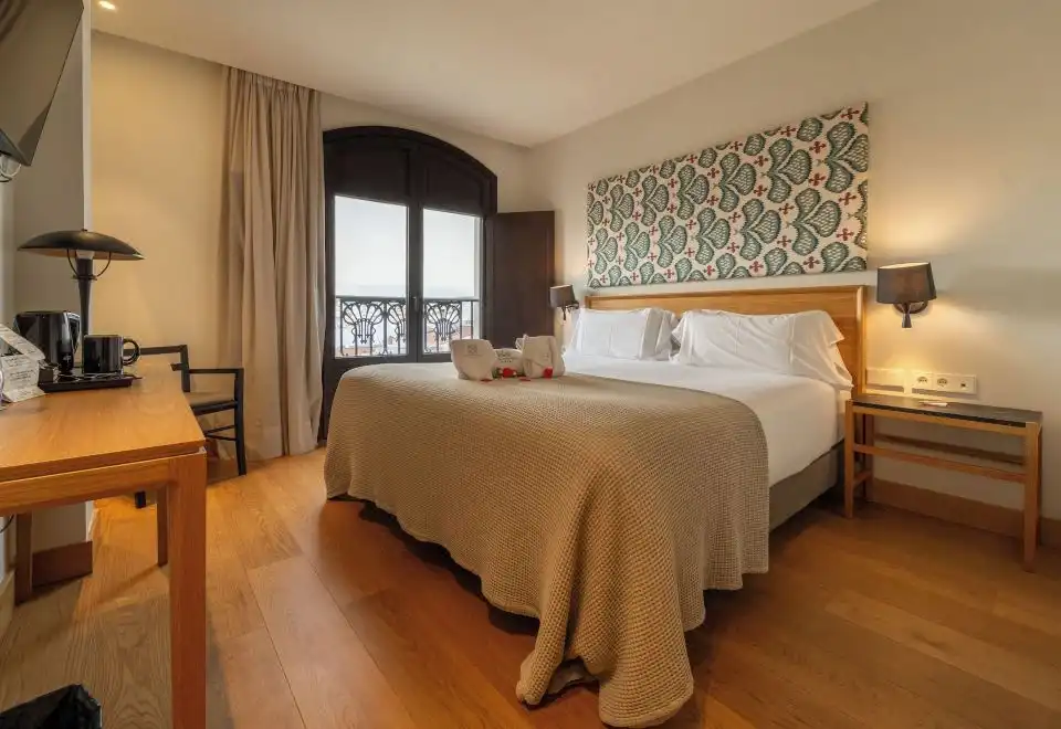 Superior Double or Twin Room with City View