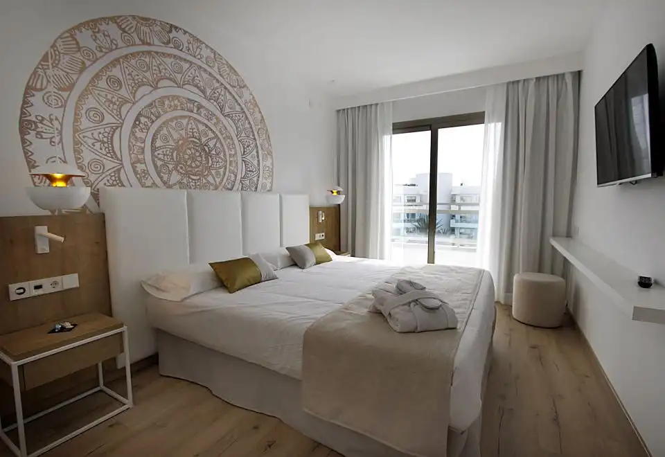 Standard One-Bedroom Suite