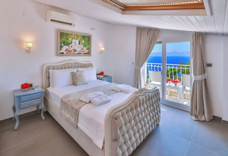 Honeymoon Room With Sea View