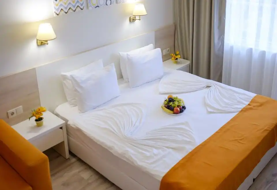 Family Studio Suite