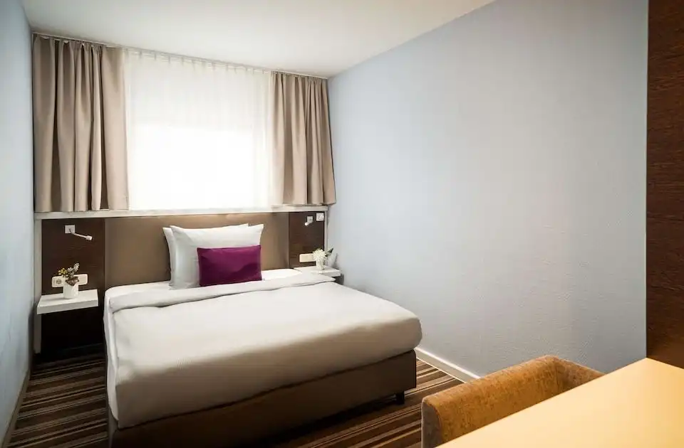 Standard Single Room With Double Bed