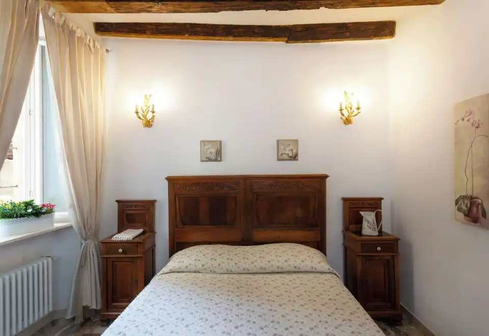 Apartment (PIGNOLETTO Via Pignolo 81)