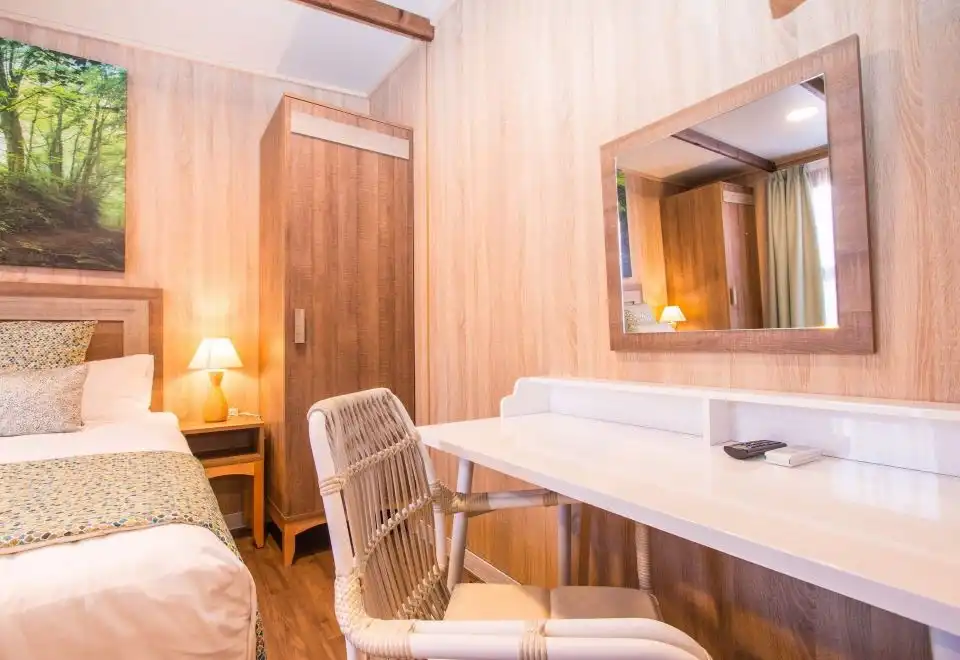 Premium Bungalow, 2 Bedrooms (Lion Heart)