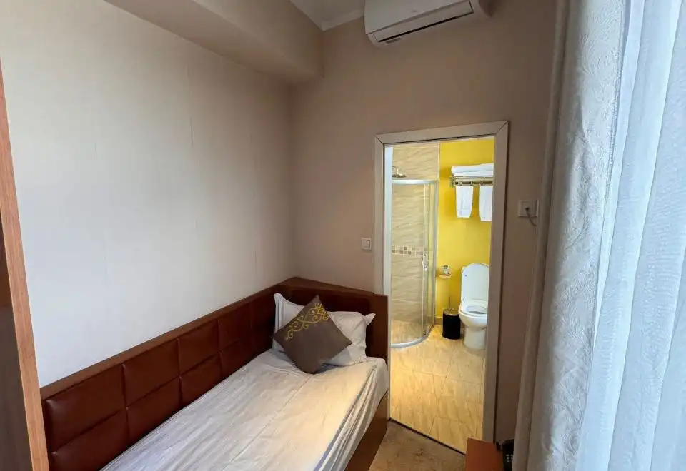Economy Room, 1 Bedroom, Non Smoking, City View