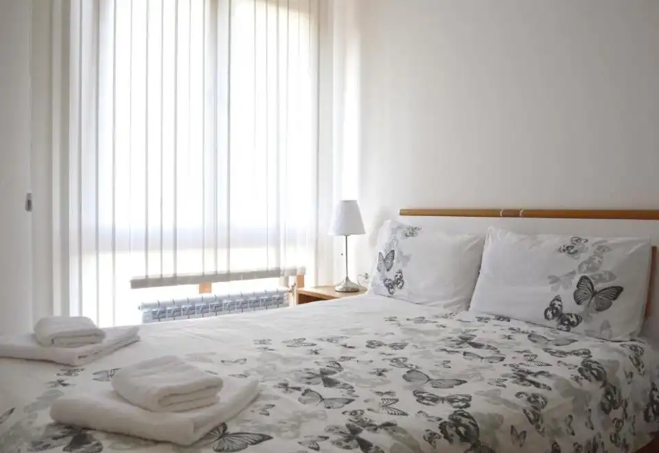 Economy One-Bedroom Apartment