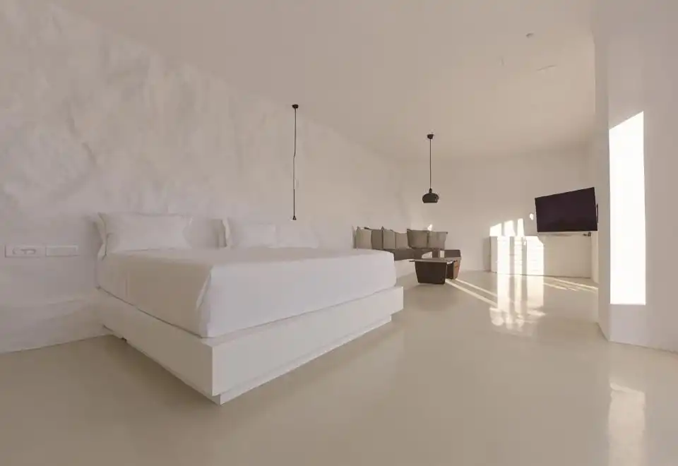 The Saint Suite With Private Infinity Heated Pool And 180O Caldera View